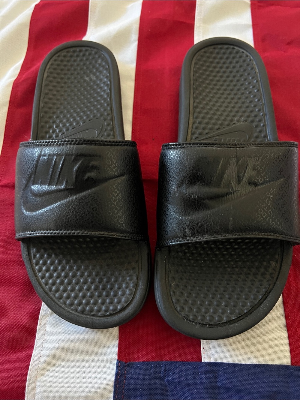 Nike slides - Picture 5 of 9